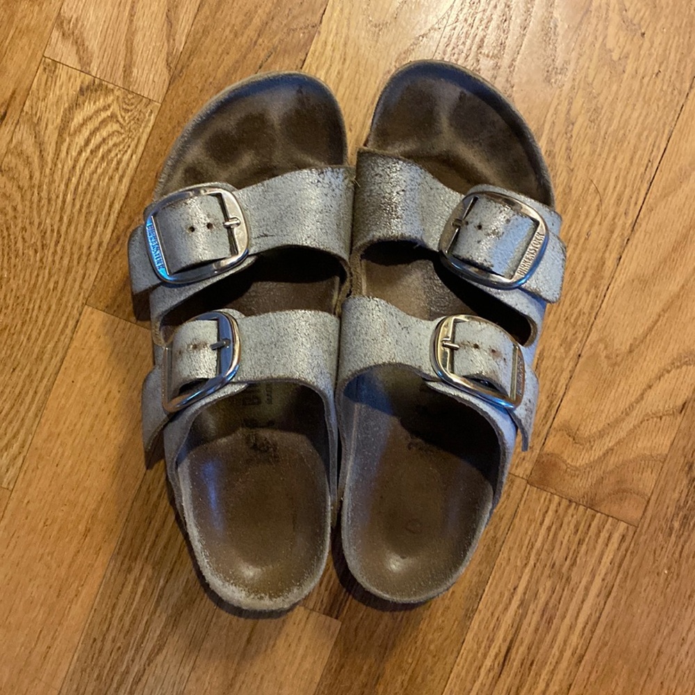 Birkenstock big buckle metallic size 39
